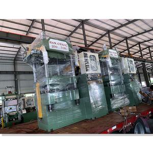 Macchina Automatica per Pressatura di Stoviglie in Melamina per Produzione e Formatura di Articoli da Tavola - Product Image 4