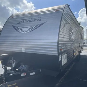Remolque de Campamento Usado Crossroads Zinger 288RR 2017 en Venta - Product Image 1