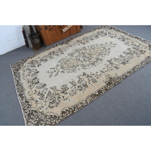 5.5x8.6 ft Vintage Large Rug, <b>Brown</b> White Turkish Persian <b>Wool</b> Rug - Product Image 1