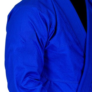 Libera tu potencial con este kimono de karate brasileño de alta calidad, material de sarga/lona de secado rápido para entrenamiento. - Product Image 3
