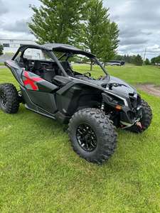 Can-Am Maverick X3 X TURBO Sport UTV 2026, Vehículo Recreativo de Aluminio 4x4, Motor Rotax de 976cc, CVT, EPS, Cabrestante, HVAC, Cabina, Garantía de 3 Años - Product Image 1