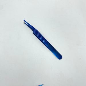 Nouvelle arrivée Pince à épiler Diamond Grip en acier inoxydable Extension de cils Pince à épiler durable Pointe en fibre Logo d'emballage pointu - Product Image 4