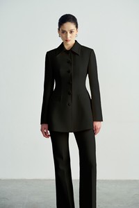 Traje de Blazer Elegante para Mujer, Etiqueta Personalizada, Chaqueta Camisa Amity, Tejido de Rayón y Elastano, Papel de Envolver, Whiteant Vietnam - Product Image 6