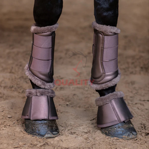 Bottes de brossage personnalisées pour chevaux avec technologie d'absorption des chocs offrant une protection des tendons et des fetlocks fabriquées au Pakistan - Product Image 2