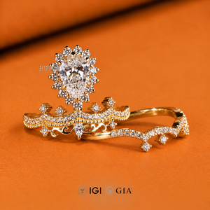 Guardian Angel <b>Chandelier</b> Ring, 1.01 CT Pear Cut Lab Grown Diamond Bridal Set, Diamond Wedding Set, Diamond Crown Tiara Ring Set - Product Image 3