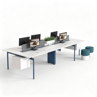 Poste de travail modulaire moderne avec panneau d'intimité, bureau informatique blanc pour 4 personnes, idéal pour le personnel