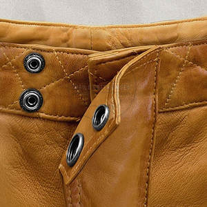 กางเกงหนังทำจากโรงงานสำหรับผู้ชายสไตล์ลำลองน้ำหนักเบาลายกลางเอวตรงขายดี - Product Image 4