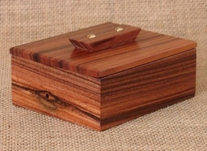 Custom Classical Walnut Wood Gift <b>Boxes</b> <b>with</b> Hinged <b>Lid</b> Polished Technique Elegant <b>Wooden</b> Packaging Box - Product Image 2