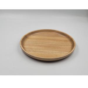 Plato de servir de madera de acacia ecológico personalizado D18H2.3 cm con patrón minimalista de Vietnam OEM/ODM Platos y platos - Product Image 3