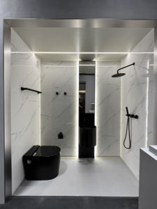 Set lengkap sistem kamar mandi Prefab siap dipasang dengan panel dinding tahan air dan solusi lengkap peralatan sanitasi kelas atas - Product Image 4