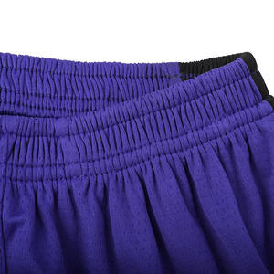 Ensemble de maillot et de short de basketball pour hommes Performance Tissu respirant pour un jeu intense et l'entraînement sportif - Product Image 5