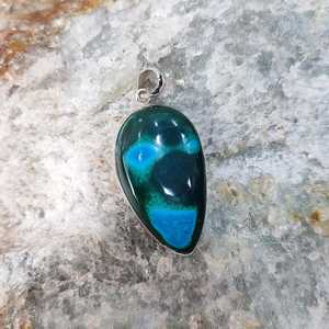 Pendentif bohème de qualité AAA pour femmes en malachite plaqué or en argent sterling tendance en malachite naturelle perles lâches coquille - Product Image 2