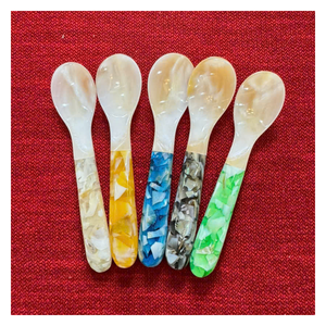 Cuillère à conque faite à la main, matériau en coquille naturelle, design élégant, idéale pour servir des épices, du sel, des sauces, des plats de fruits de mer spéciaux - Product Image 6