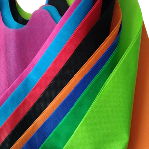 Nuevas bolsas no tejidas de alta calidad Top U W Cut Venta al por mayor Bolsas de estilo de vida Llevar compras Impresión Bolsas de camisetas no tejidas - Product Image 4