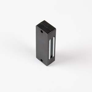 Chiusura magnetica a blocco 67x25x16mm - Product Image 1