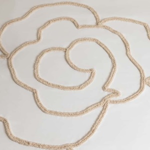 Juego de Sábanas de 3 Piezas de Poliéster Reversible, Duradero, para Todas las Temporadas, con Diseño Moderno, Color Beige Rosa, Acolchado, Suave y Agradable al Tacto - Product Image 6