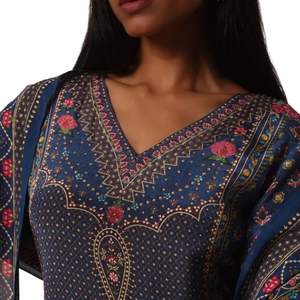 ชุด Kurta Sharara ประดับด้วยสีฟ้าพร้อมรายละเอียดการพิมพ์และงานหิน dupatta สำหรับงานปาร์ตี้งานแต่งงาน - Product Image 5