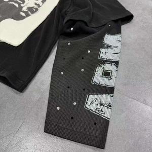 เสื้อสเวตเตอร์ผู้ชายเสื้อสเวตเชิ้ตบ็อกซี่แขนยาวสองชั้นผ้าระบายกรดออกแบบได้ตามต้องการ - Product Image 4