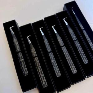GETUP BROSONS IMPEX แหนบดัดขนตาปลายตรง 45 องศา ดีไซน์ใหม่ เคลือบสีดำ ทนทาน ขนาด 90 องศา ผลิตจากสแตนเลส - Product Image 5