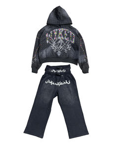 ชุดเซ็ตเสื้อฮู้ดดี้และกางเกงสเวตแพนท์ทรงโอเวอร์ไซส์ สไตล์สตรีทแวร์ ผ้าหนา ลุคครอป ลุคทำสีเอซิด ลุคขาดๆ แต่งคริสตัล สำหรับผู้ชาย - Product Image 4