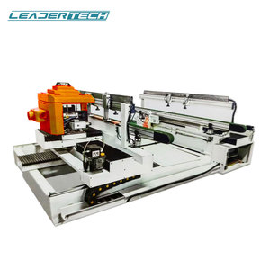 Ligne de production automatique de portes en bois avec machines à scier à pression Machines à router <span class=keywords><strong>et</strong></span> à emballer le bois pour l'assemblage de panneaux de cadre de porte - Product Image 6