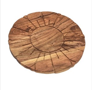 Plateau de service en bois d'acacia naturel Planche ronde en bois de charcuterie Planche en bois biologique avec support en verre pour aliments et boissons - Product Image 6