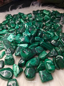 Pierre de malachite naturelle roulée, pierre précieuse de haute qualité, cristal vert, utilisée pour la guérison, la méditation, marque Rais Agate - Product Image 3
