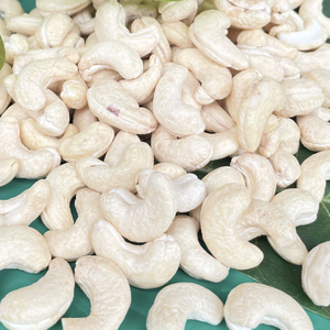 เม็ดมะม่วงหิมพานต์แบบอินทรีย์ใช้เวลาในการขายสั้นเม็ดมะม่วงหิมพานต์เม็ดมะม่วงหิมพานต์เม็ดมะม่วงหิมพานต์จากเวียดนาม - Product Image 1