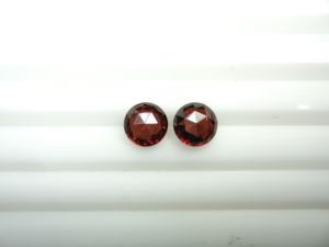 Granate rojo natural redondo brillante corte forma suelta piedra preciosa mejor calidad fábrica al por mayor para anillos colgantes y fabricación de joyas - Product Image 3