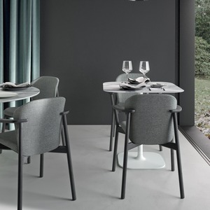 Piétement de <span class=keywords><strong>table</strong></span> <span class=keywords><strong>en</strong></span> <span class=keywords><strong>fonte</strong></span>, hauteur 73 cm, carré 46x46 cm, pieds ronds <span class=keywords><strong>en</strong></span> acier, colonne pour tables de restaurant et bistro jusqu'à 100 cm de diamètre. - Product Image 5