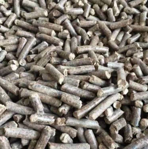 Pellets de bois de pin en stock DIN Plus/EN Plus-A1 6mm, briquettes emballées en sac, sciure de bois et copeaux de bois en poudre, palettes de 15kg - Product Image 5