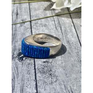 แหวนเงินสเตอร์ลิงประดับโอปอลสีน้ำเงินทำมือจากเซาท์เวสต์ ขนาด 5.75 - Product Image 4