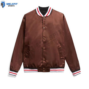 แจ็คเก็ตวาร์ซิตี้ผ้าซาตินคุณภาพสูงแบบกำหนดเองสำหรับฤดูหนาว คอตั้ง ปักโลโก้ด้านหน้า ลายตัวอักษร ระบายอากาศ กันลม สำหรับผู้ชาย - Product Image 5