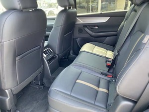 Gọn gàng được sử dụng <span class=keywords><strong>2025</strong></span> <span class=keywords><strong>Mazda</strong></span> CX-70 PHEV cao cấp cộng với 4DR SUV AWD - Product Image 4