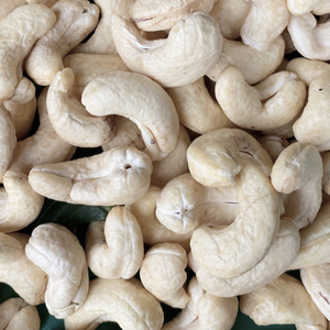 Noix de cajou Offre Spéciale W240 Acheteurs de noix de cajou Emballage de noix de cajou Emballage de marque privée disponible Santigo - Product Image 1