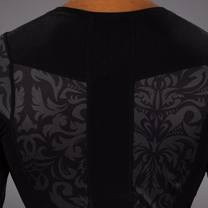 Camiseta de compresión personalizada de manga corta MMA BJJ Rash Guard con diseño sublimado y etiqueta privada - Product Image 5