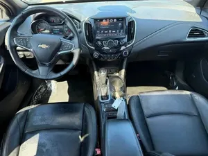 Chevrolet Cruze LS d'occasion 2016 - Product Image 6