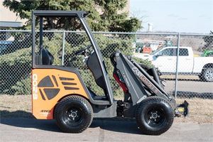 2020 820D Cargadora de ruedas Retroexcavadora usada con carga nominal de 4 toneladas Tracción en las ruedas 4x4 Motor Camc de cilindro hidráulico Huade ¡COMPRE AHORA! - Product Image 3