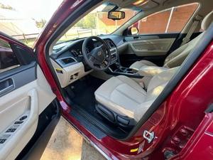 Hyundai Sonata Híbrido 2016 Usado en Buen Estado, Sedán de 4 Puertas - Product Image 3