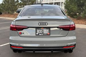 สภาพดีเยี่ยม รถมือสอง ปี 2021 ออดี้ เอส4 พรีเมียม พลัส เทอร์โบชาร์จ V6 - Product Image 6