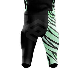 Uniforme de fútbol americano transpirable para hombre para práctica de verano Diseño de logotipo personalizable y ropa de equipo de manga corta - Product Image 6