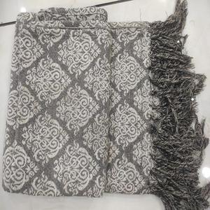 Wholesale Customizable Damask Jacquard Blanket Portable Outdoor Bedroom Holiday Gift Decoration <b>Throw</b> Printed for Home Decor - Product Image 3