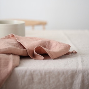 Serviettes de table en coton Offre Spéciale Dusty Rose faites à la main en pur coton pour la fête de restaurant de mariage-Tissé uni - Product Image 1