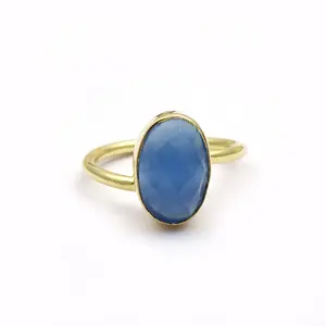 优质椭圆形蓝色玉髓宝石戒指电镀专业制造商戒指女性珠宝供应商