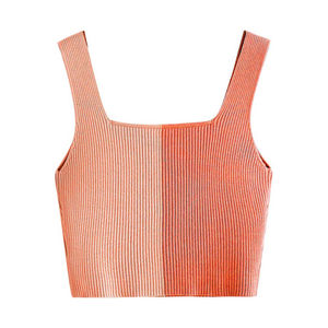 Top court de grande taille pour femmes, t-shirts courts et ajustés à la coupe pour femmes, t-shirts en coton avec une conception personnalisée, crop top - Product Image 2