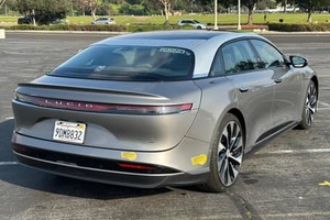 LUCID AIR GRAND TOURING 2022 d'occasion (conduite à gauche/droite) - Product Image 4