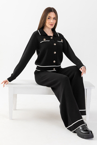 Ensemble de tricot indispensable pour le quotidien et le bureau, comprenant un pull à col polo de haute qualité avec détails boutonnés et un pantalon - Product Image 5