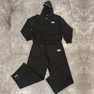 Conjunto Deportivo Personalizado de Invierno, 400gsm, 100% Algodón, Grueso, Transpirable, Reflectante, Sudadera con Capucha Holgada y Pantalones Deportivos - Product Image 1