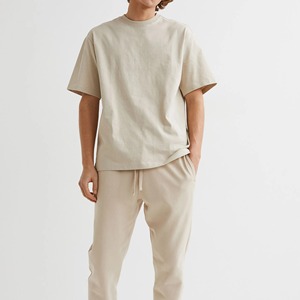 Streetwear surdimensionné pour hommes, t-shirt épais 100% coton, t-shirts à épaules tombantes, t-shirts épais 250gsm de grande taille pour hommes - Product Image 4