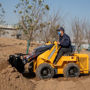 Chargeuse sur pneus à moteur Briggs & Stratton certifiée EPA, haute performance et durable, pour travaux de terrassement continus - Product Image 3